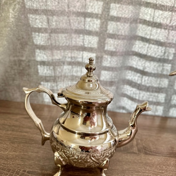 Brand New Moroccan Large Tea Pot Handmade. Silver Made In Morocco Fez. 5 cups - Picture 9 of 9